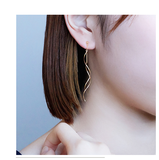 K18YG�C�������O�����摜