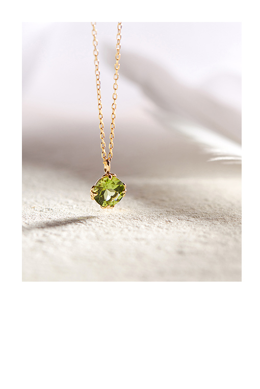 K10YG�y���h�b�g�l�b�N���X