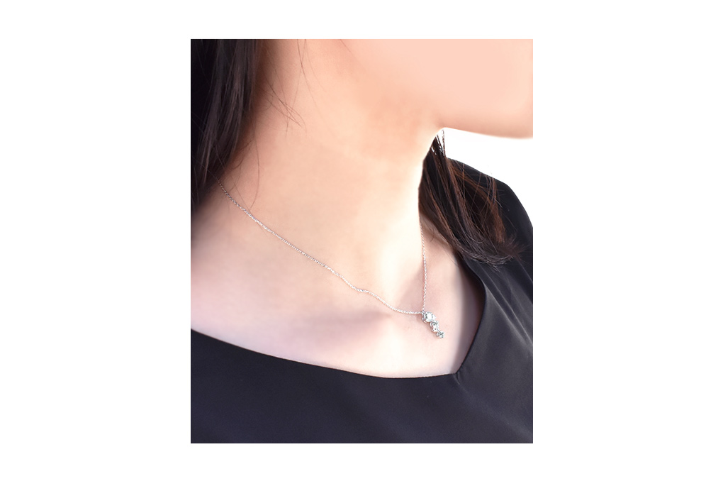 K10WG�A�N�A�}�����l�b�N���X