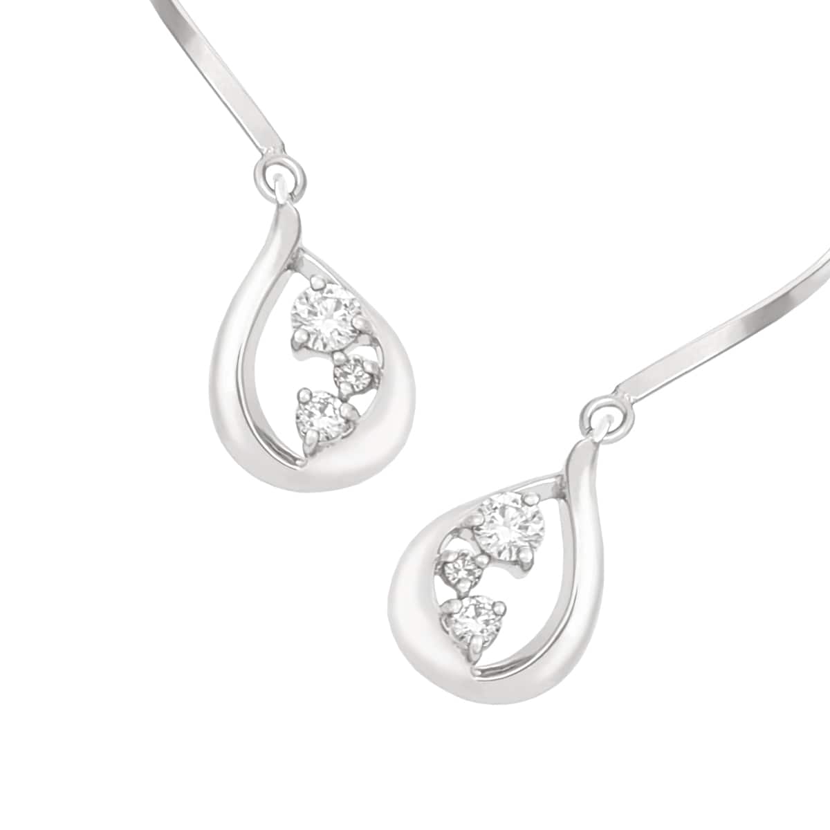 K18�z���C�g�S�[���h�_�C�������h�s�A�X