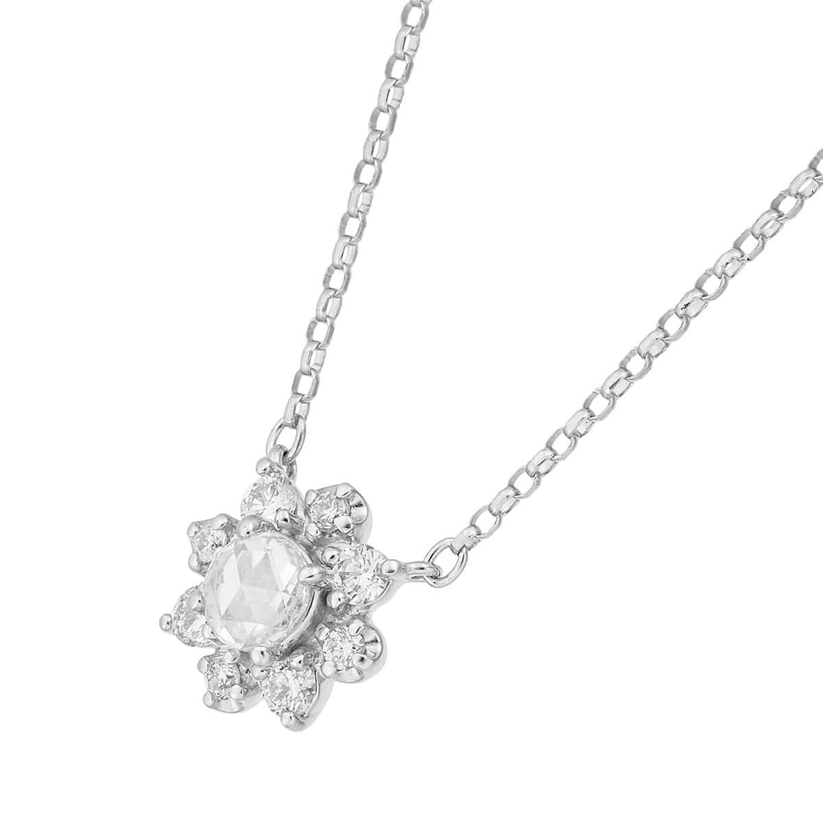 K18�z���C�g�S�[���h�_�C�������h�l�b�N���X