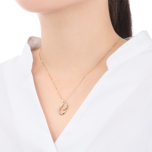 K18�C�G���[�S�[���h�_�C�������h�l�b�N���X