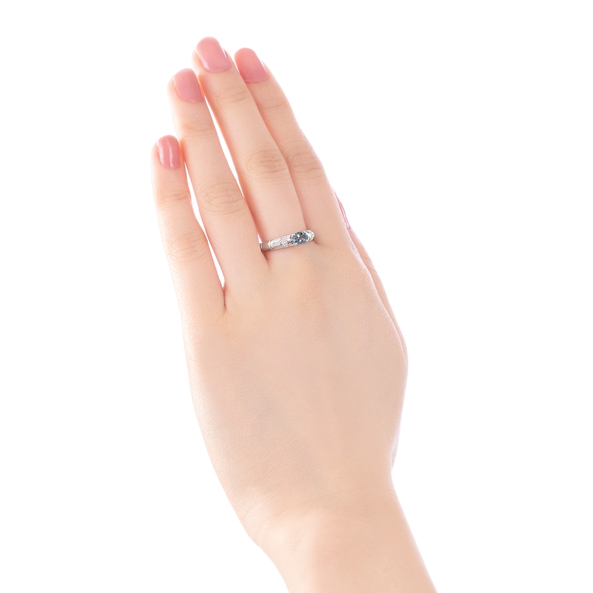 �v���`�i�A�N�A�}���������O