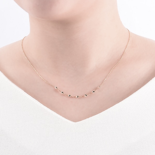 K10�C�G���[�S�[���h�l�b�N���X