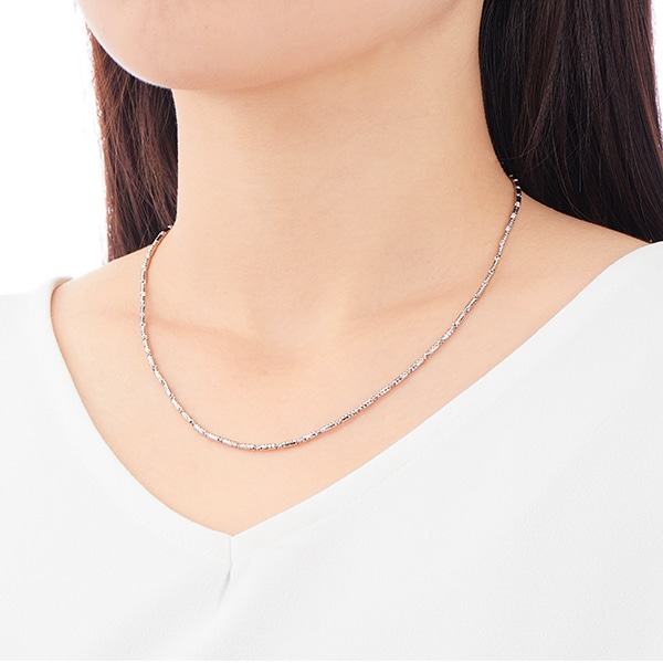 �v���`�i�l�b�N���X