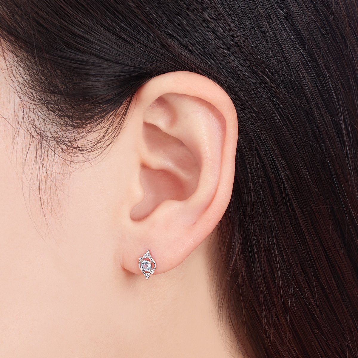 K10�z���C�g�S�[���h�A�N�A�}�����s�A�X