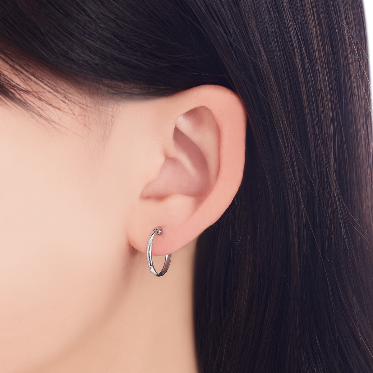 �v���`�i�s�A�X