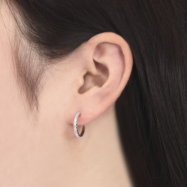 �v���`�i�_�C�������h�s�A�X