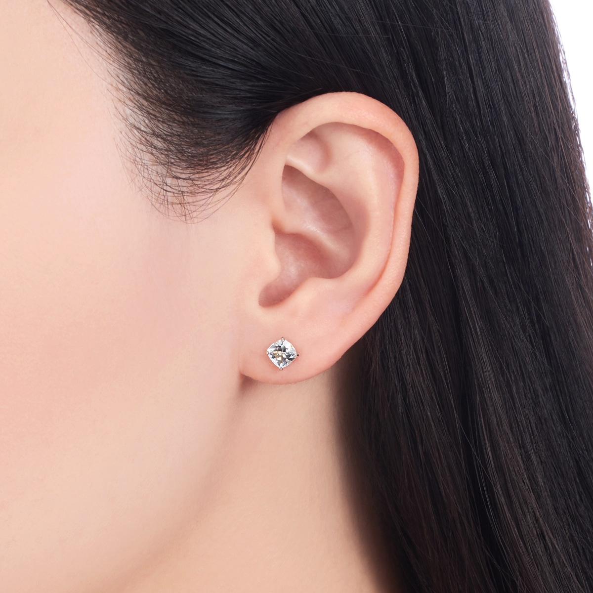 K10�z���C�g�S�[���h�A�N�A�}�����s�A�X