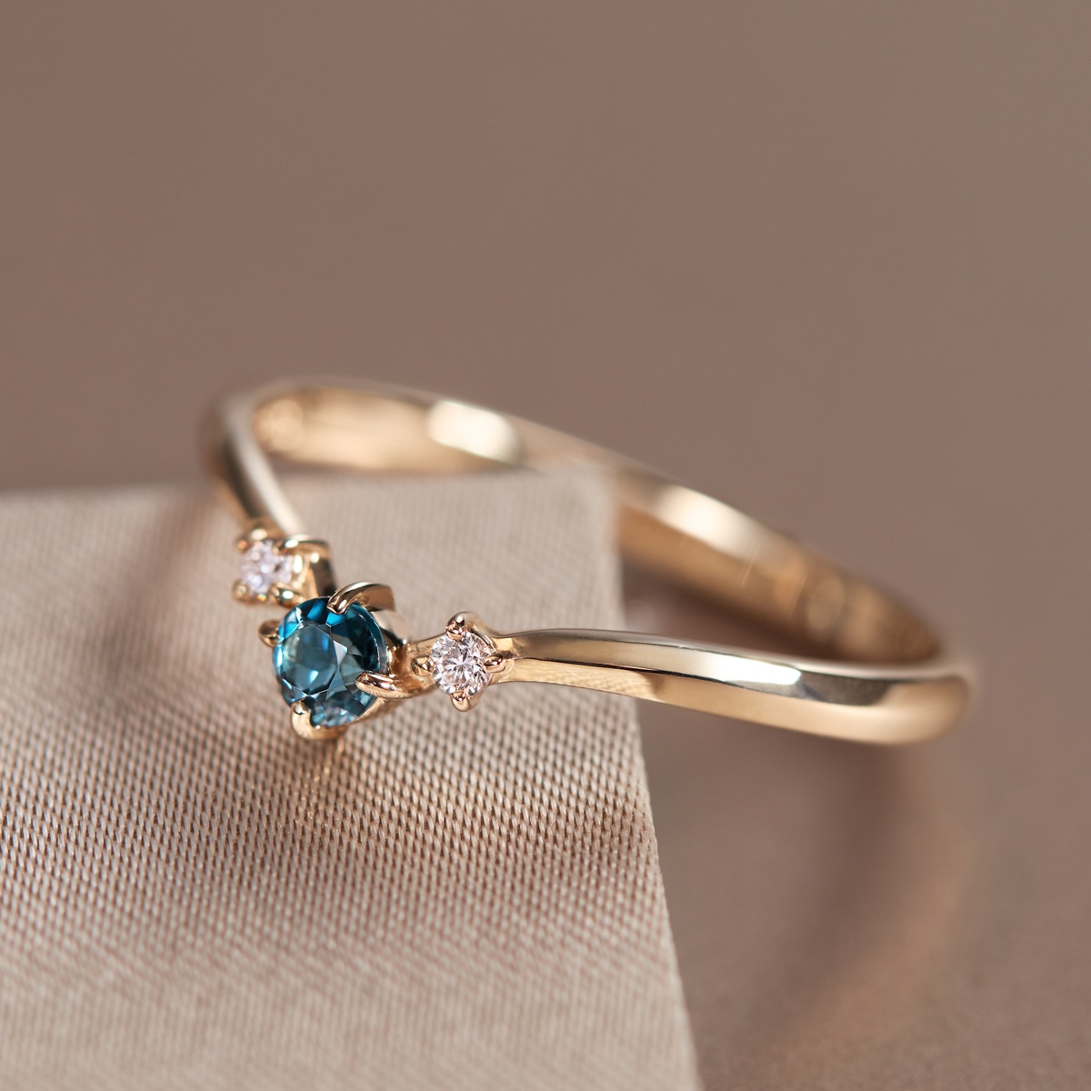 K10�C�G���[�S�[���h�����h���u���[�g�p�[�Y�����O