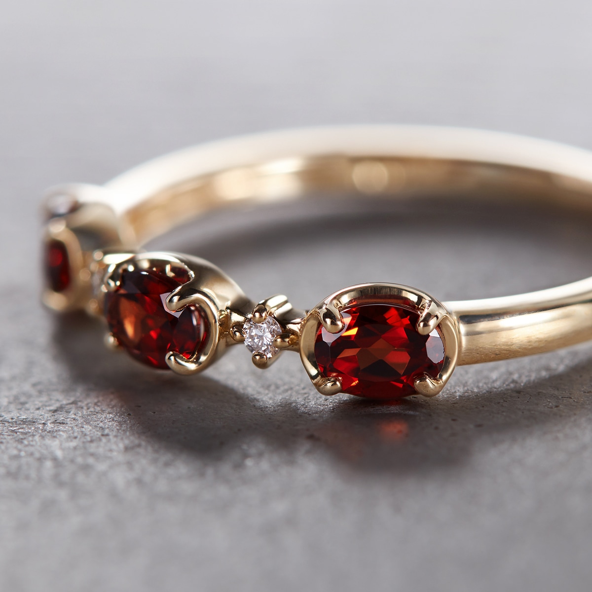 K10�C�G���[�S�[���h�A���}���_�C���K�[�l�b�g�����O