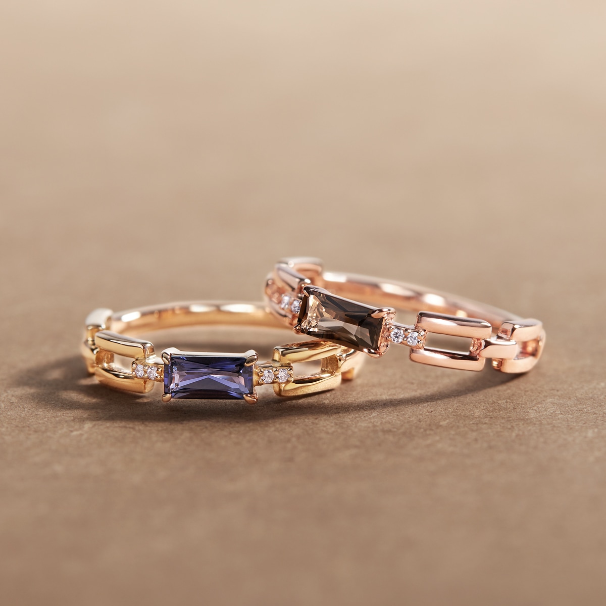 K10�s���N�S�[���h�X���[�L�[�N�H�[�c�����O