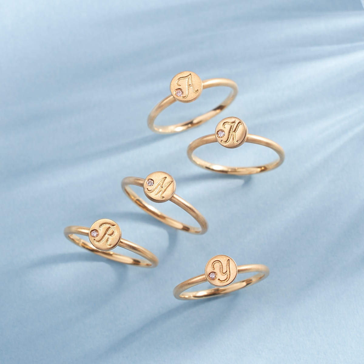 K18�C�G���[�S�[���h�_�C�������h�����O�i�s���L�[�����O�j