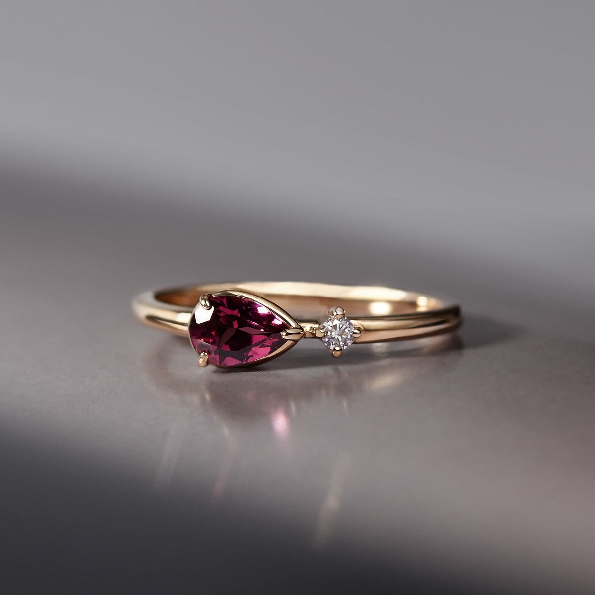 K10�C�G���[�S�[���h���[�h���C�g�K�[�l�b�g�����O