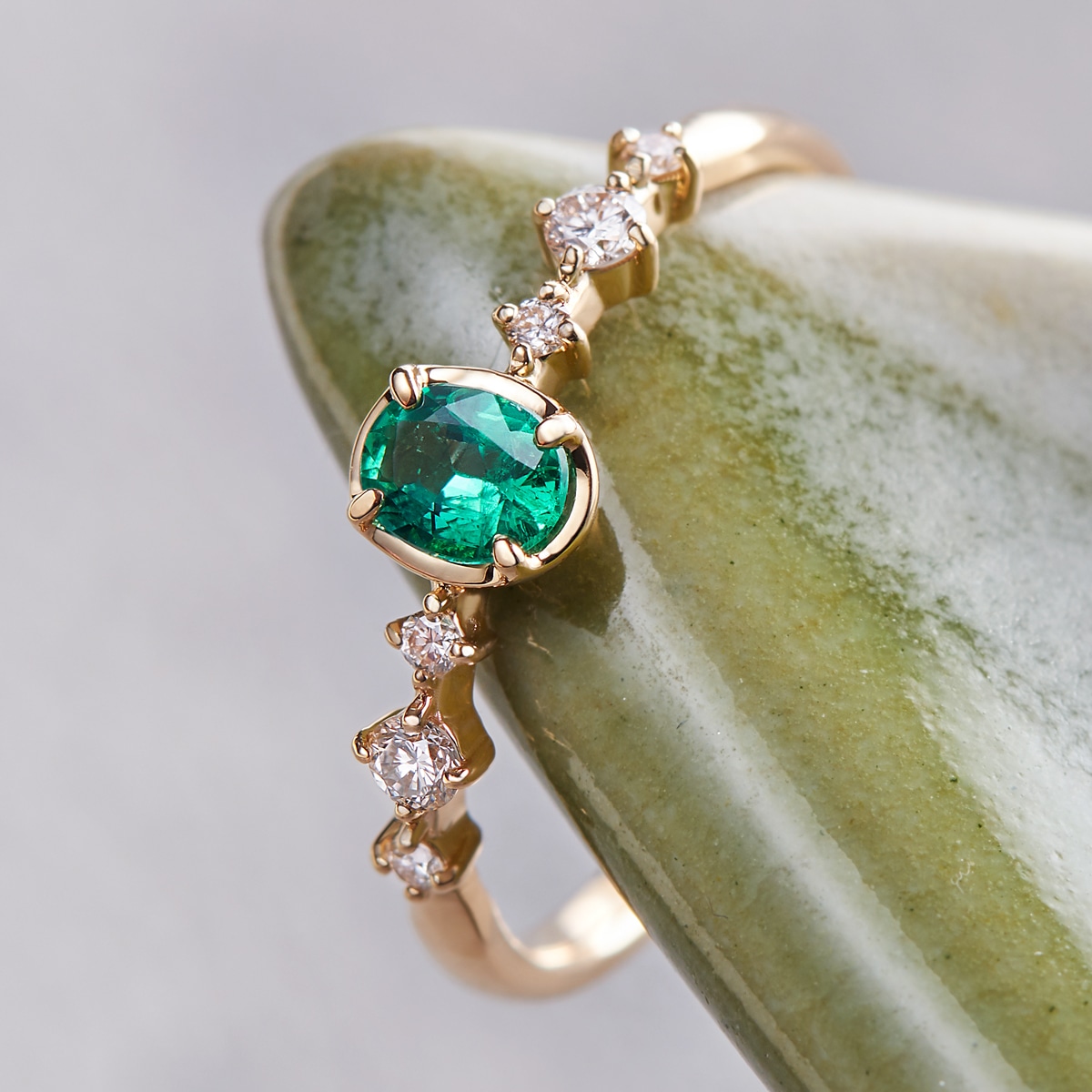 K18�C�G���[�S�[���h�G�������h�����O