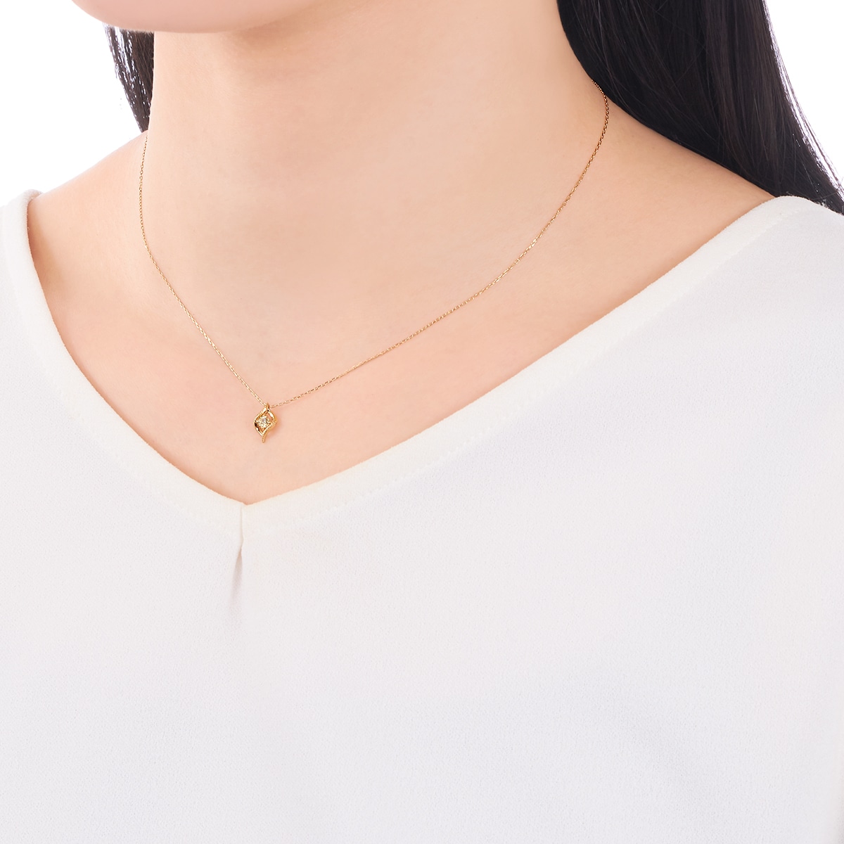 K18�C�G���[�S�[���h�Ӓ菑�t�_�C�������h�l�b�N���X�i0.09�J���b�g�j