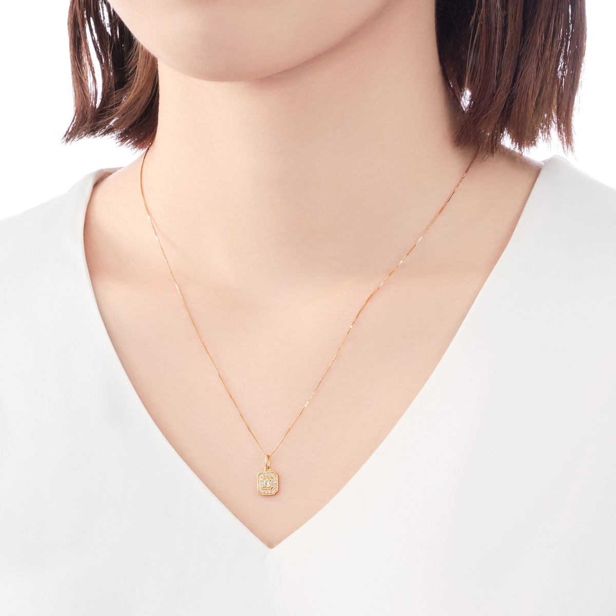 K18�C�G���[�S�[���h�Ӓ菑�t�_�C�������h�l�b�N���X�i0.07�J���b�g�j