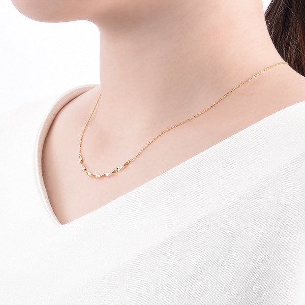 K10�C�G���[�S�[���h�l�b�N���X