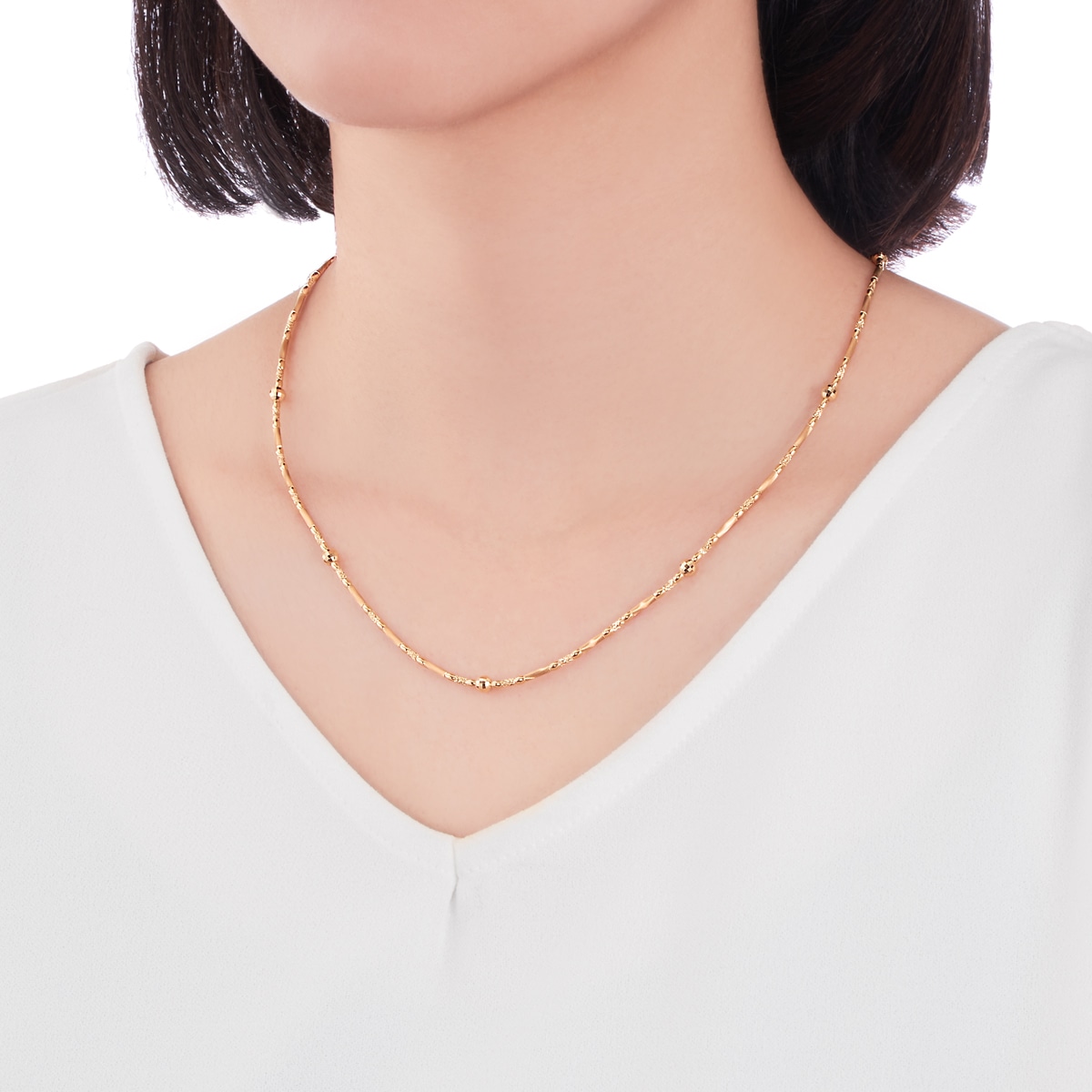 K18�C�G���[�S�[���h�����O�l�b�N���X