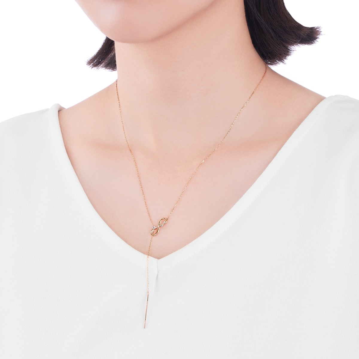 K18�C�G���[�S�[���h�_�C�������h�l�b�N���X