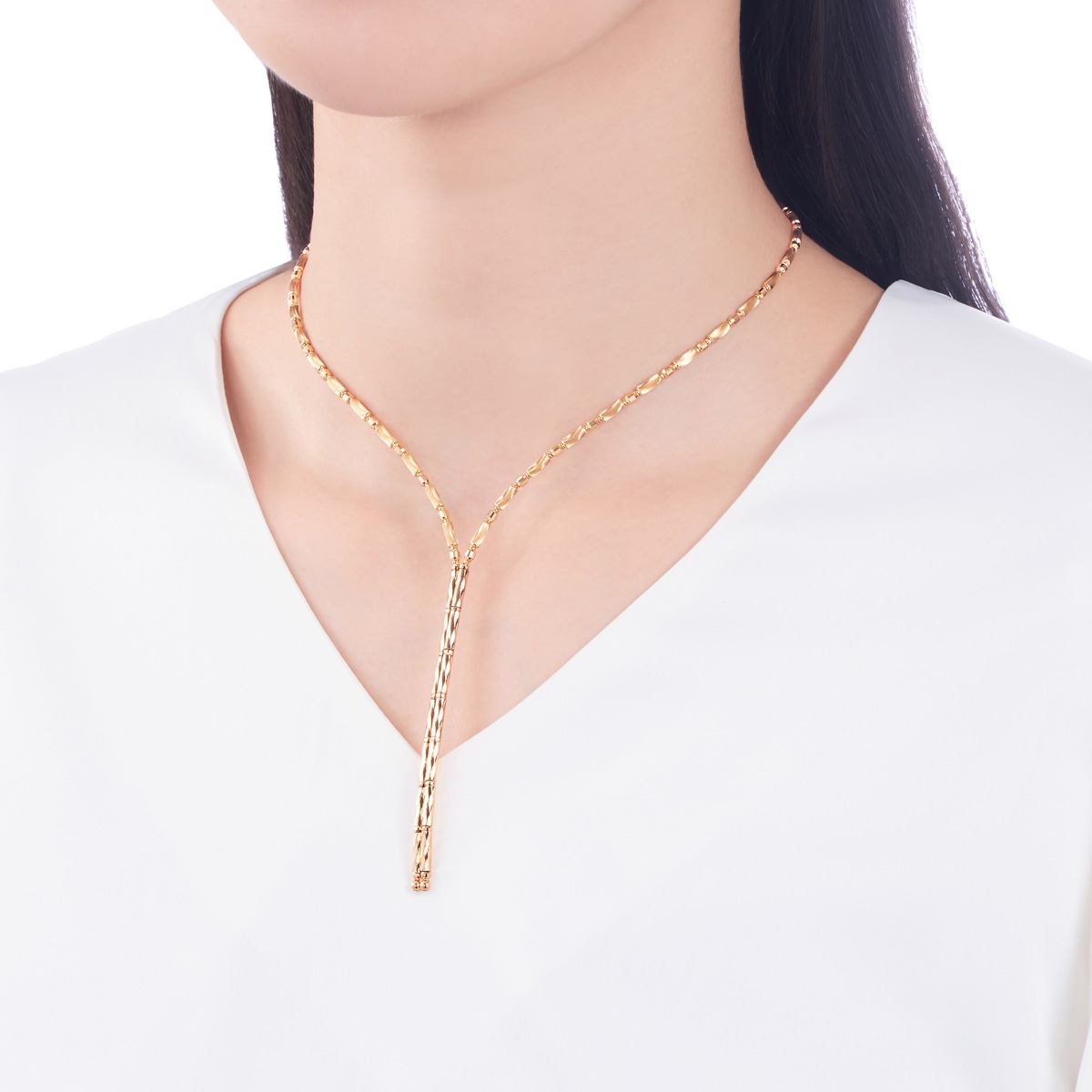 K18�C�G���[�S�[���h�l�b�N���X