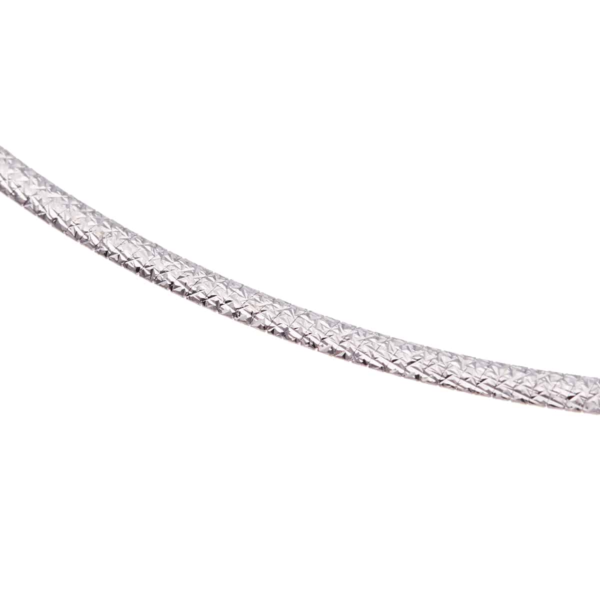 K18�z���C�g�S�[���h/K18�C�G���[�S�[���h�l�b�N���X