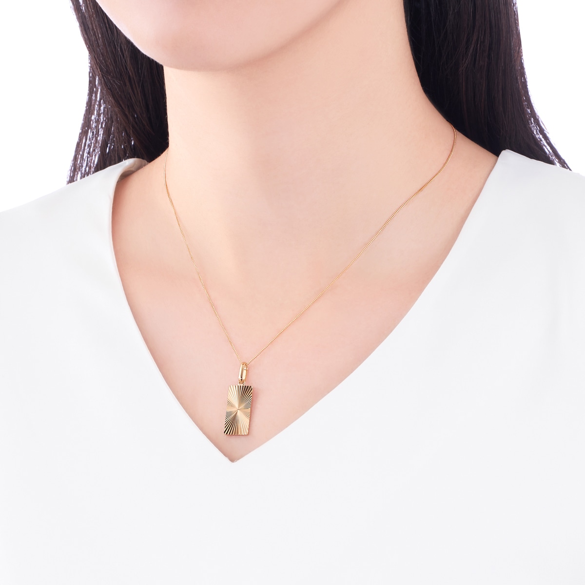 K18�C�G���[�S�[���h�y���_���g