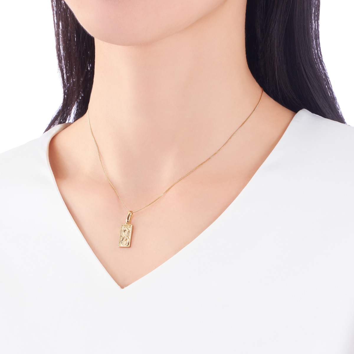 K18�C�G���[�S�[���h�_�C�������h�y���_���g