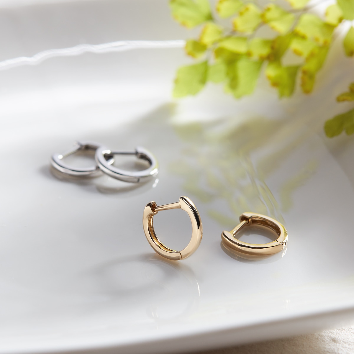 K10�z���C�g�S�[���h�s�A�X