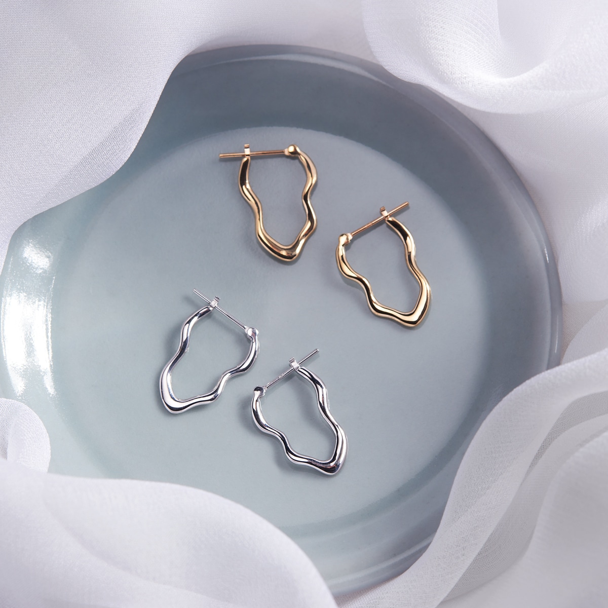 K10�C�G���[�S�[���h�s�A�X