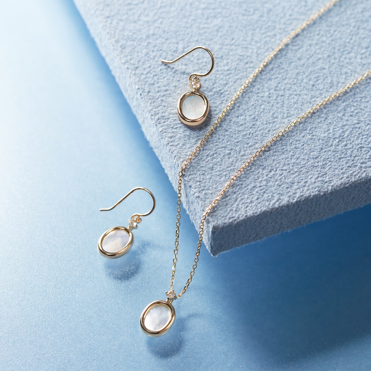 K10�C�G���[�S�[���h�V�F���s�A�X