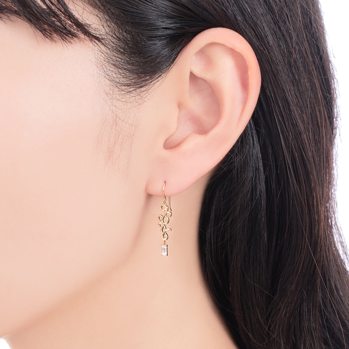 K10�C�G���[�S�[���h�L���[�r�b�N�s�A�X