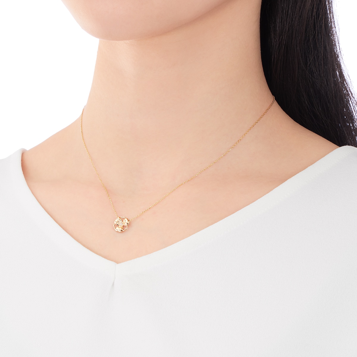 K10�C�G���[�S�[���h�_�C�������h�l�b�N���X