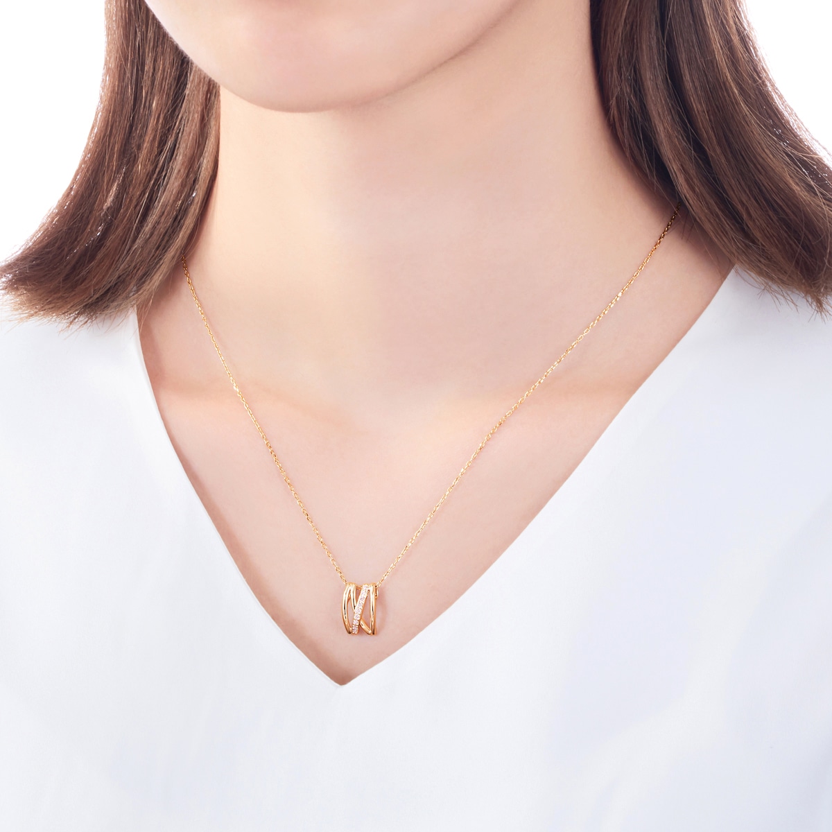 K18�C�G���[�S�[���h�_�C�������h�l�b�N���X