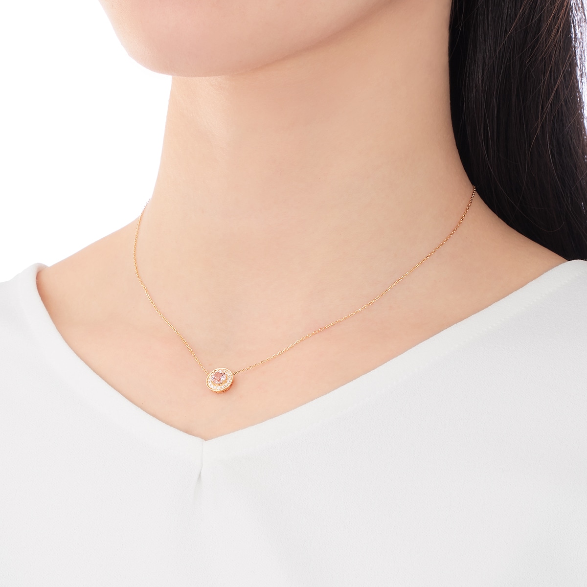 K18�C�G���[�S�[���h�����K�i�C�g�l�b�N���X