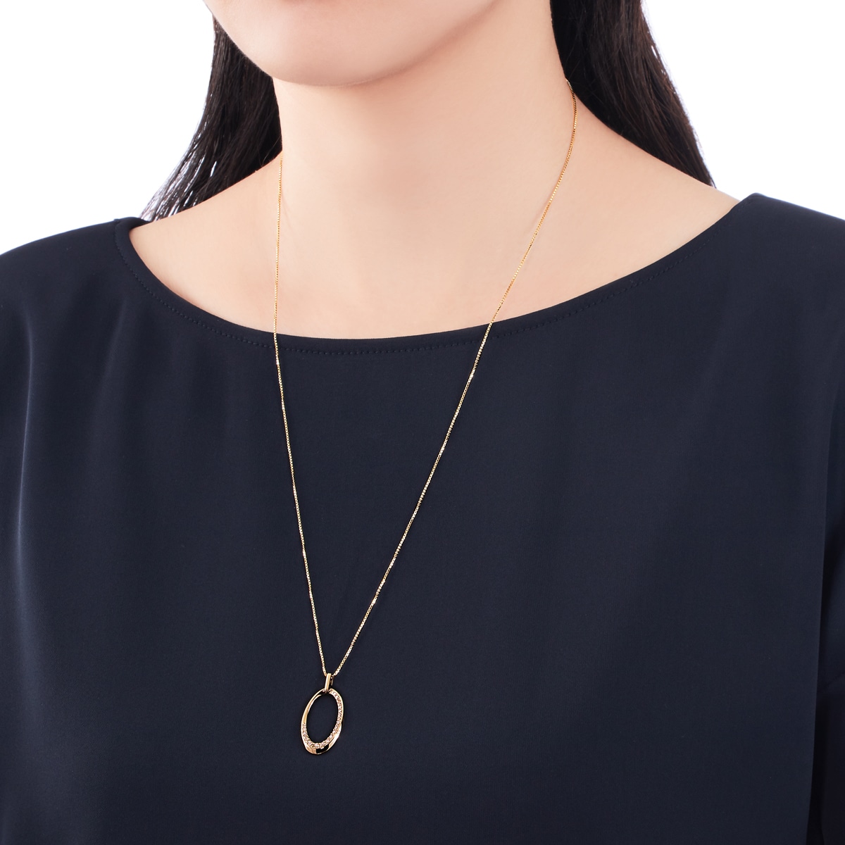 K18�C�G���[�S�[���h�_�C�������h�����O�l�b�N���X