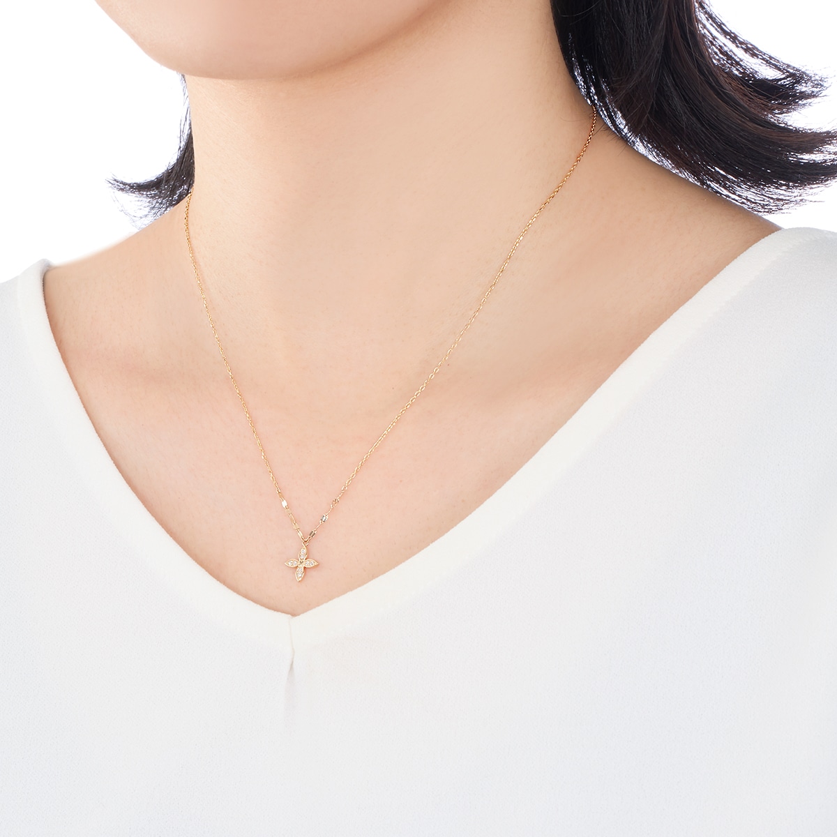 K10�C�G���[�S�[���h�_�C�������h�l�b�N���X