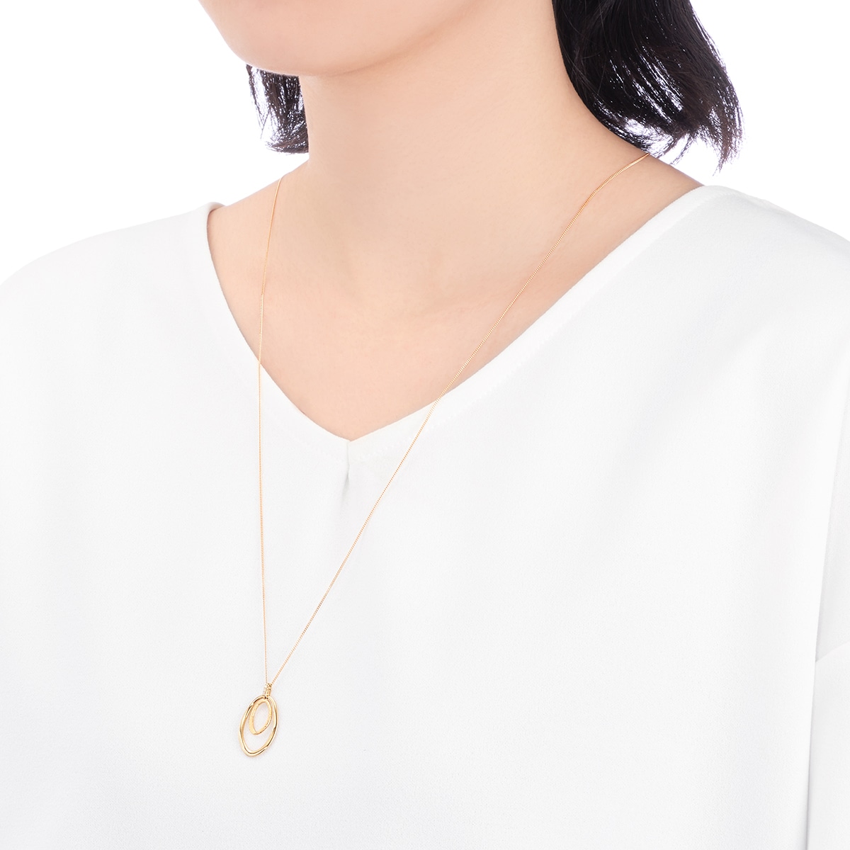 K10�C�G���[�S�[���h�_�C�������h�����O�l�b�N���X