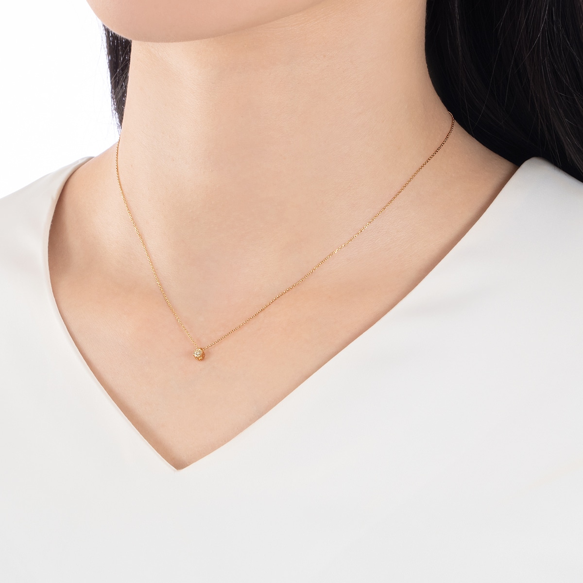 K18�C�G���[�S�[���h�_�C�������h�l�b�N���X