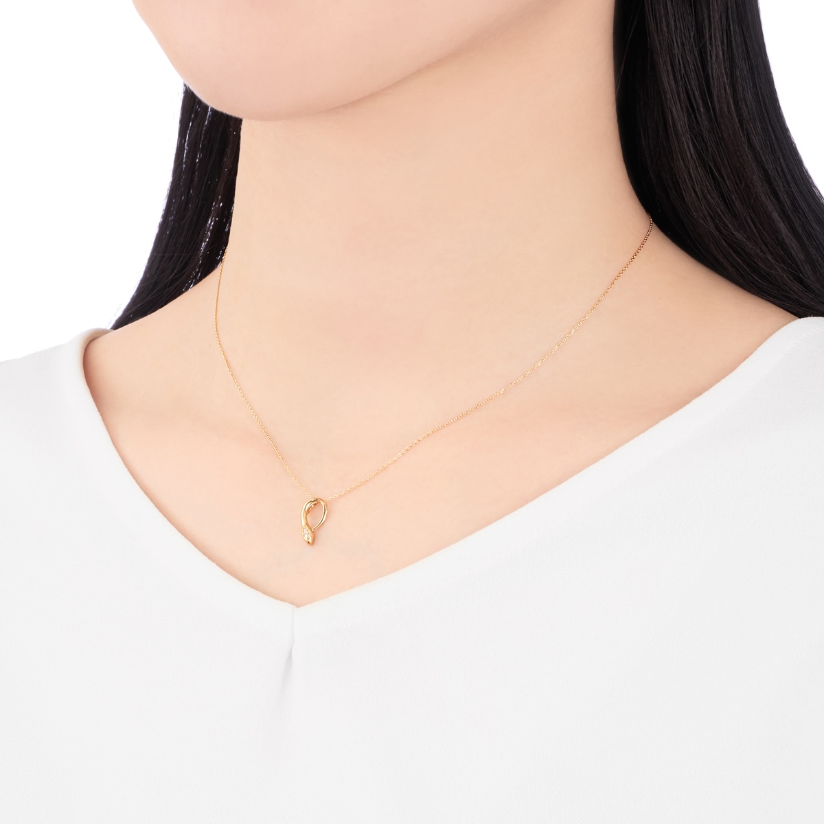 K18�C�G���[�S�[���h�_�C�������h�l�b�N���X