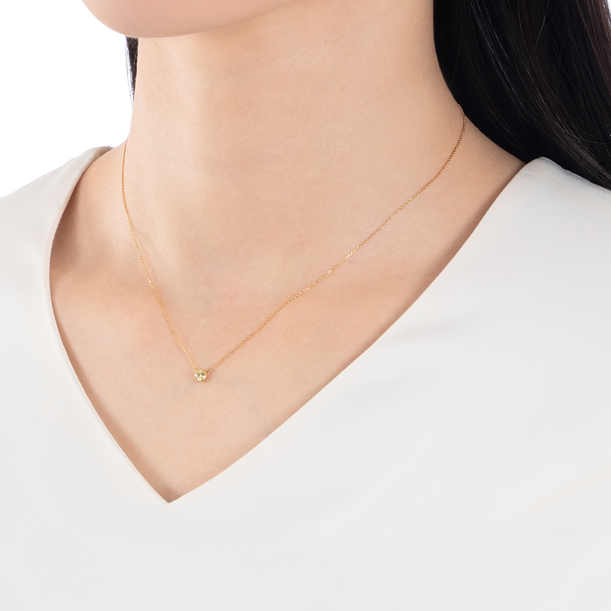 K18�C�G���[�S�[���h�_�C�������h�l�b�N���X