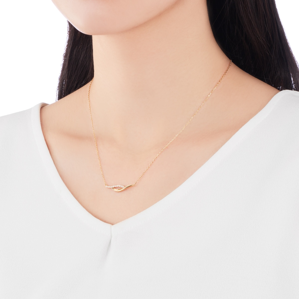 K18�C�G���[�S�[���h�_�C�������h�l�b�N���X