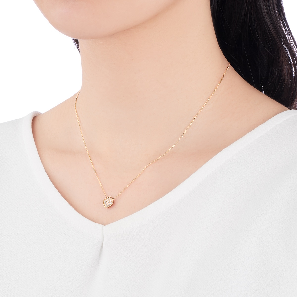 K10�C�G���[�S�[���h�_�C�������h�l�b�N���X