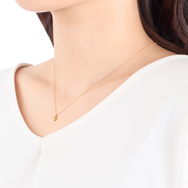 K18�C�G���[�S�[���h�_�C�������h�l�b�N���X