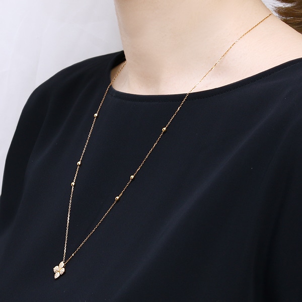 K18�C�G���[�S�[���h�_�C�������h�����O�l�b�N���X