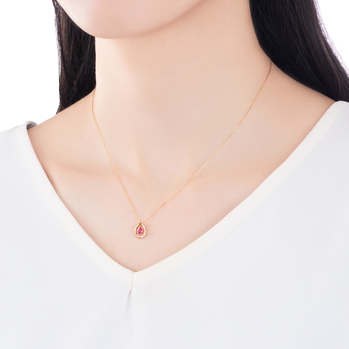 K18�C�G���[�S�[���h���r�[�l�b�N���X