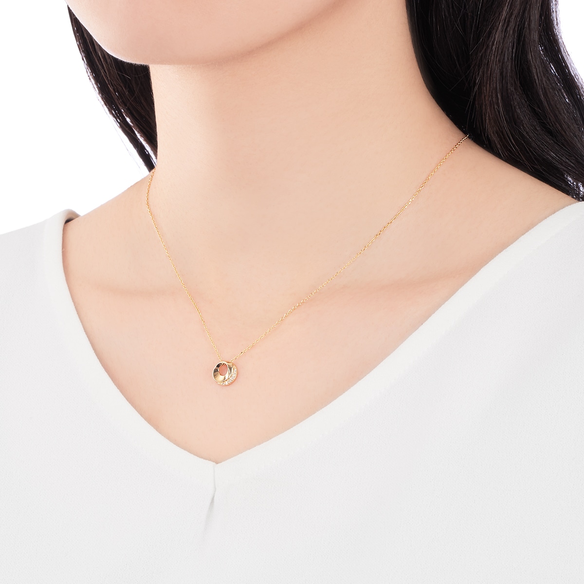 K10�C�G���[�S�[���h�_�C�������h�l�b�N���X