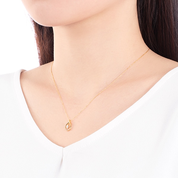 K18�C�G���[�S�[���h�_�C�������h�l�b�N���X