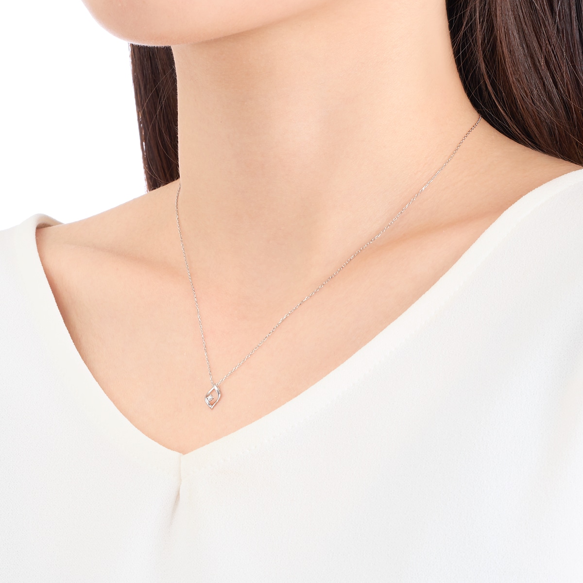 K10�z���C�g�S�[���h�_�C�������h�l�b�N���X