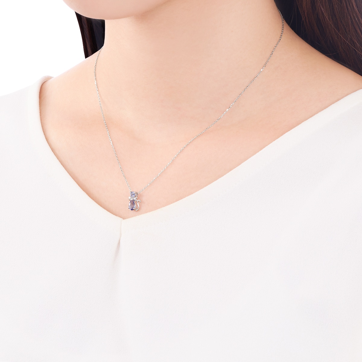 K10�z���C�g�S�[���h�^���U�i�C�g�l�b�N���X